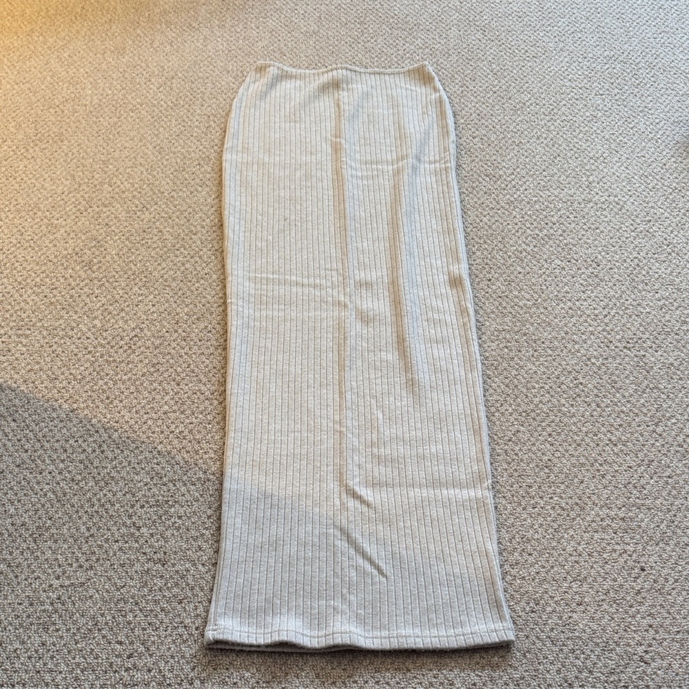 White Fox Boutique Cream Pencil Skirt
